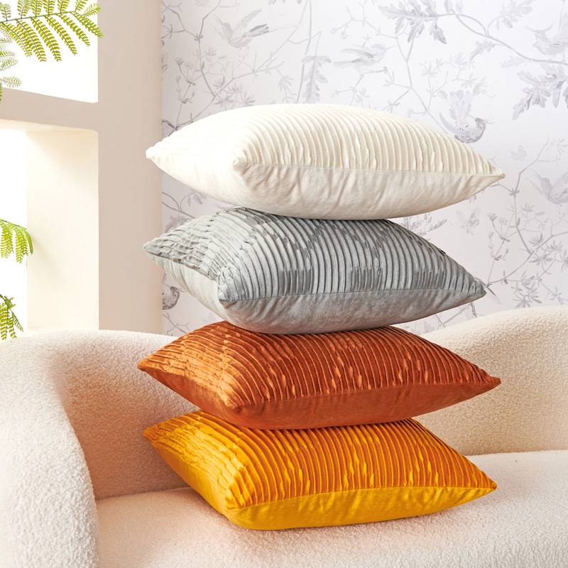 Foreign trade cross-border Dutch fleece pillowcase, computer pleated process embossed sofa lumbar rest, bedroom nap pillow cushion Application Scenario