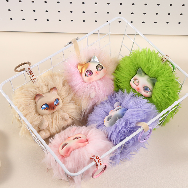 Messy kitten plush pendant blind box, cartoon cute girl backpack plush doll pendant, cute and fun doll blind box details Picture