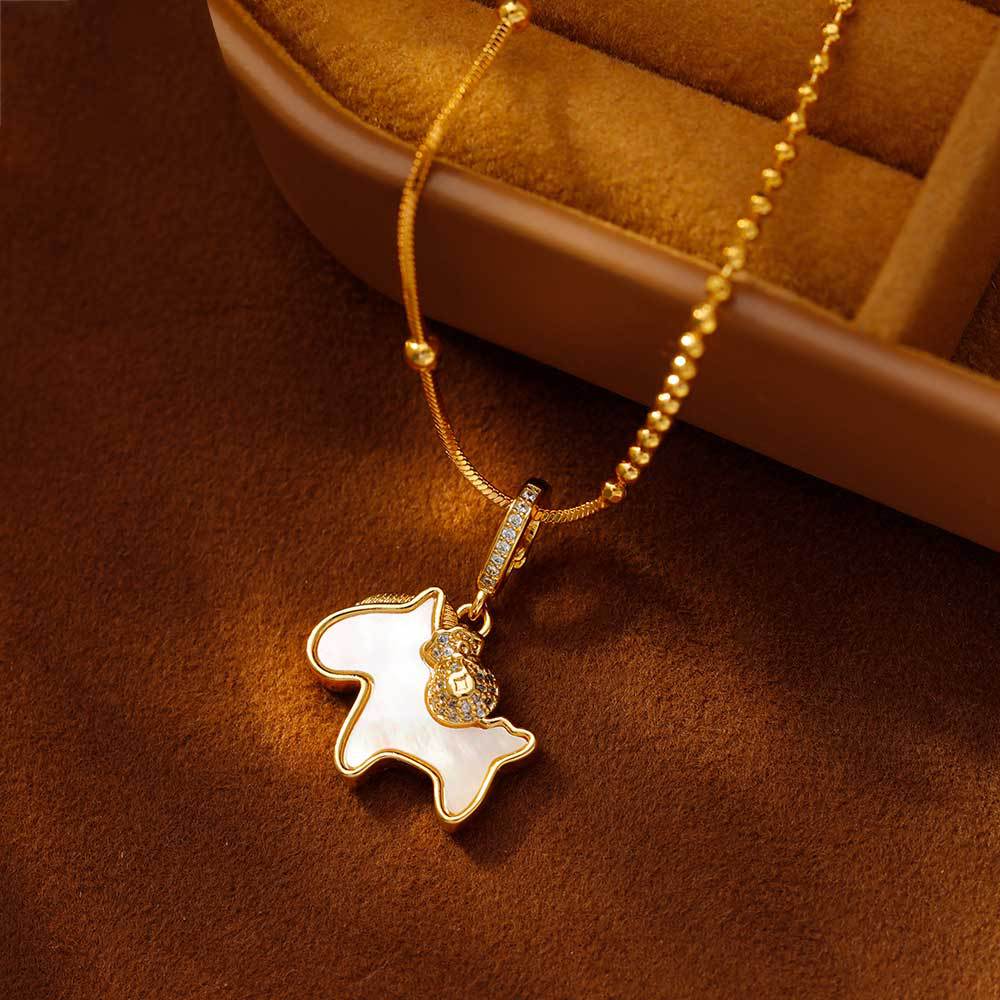 Hyacinth Douyin bestseller, "Money is Coming Soon" pendant necklace, fashionable and light luxury white mother-of-pearl, high-end and versatile neck chain, sweater chain Application Scenario