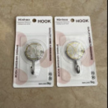 Light luxury transparent hooks without drilling, multiple styles of load-bearing adhesive hooks, high appearance level hooks for kitchen and bathroom, versatile for home use
