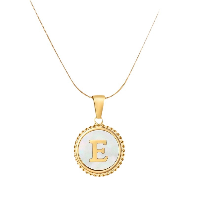 Cross-border European and American simple round stainless steel shell 26-letter necklace, women's titanium steel 18K gold English pendant accessory