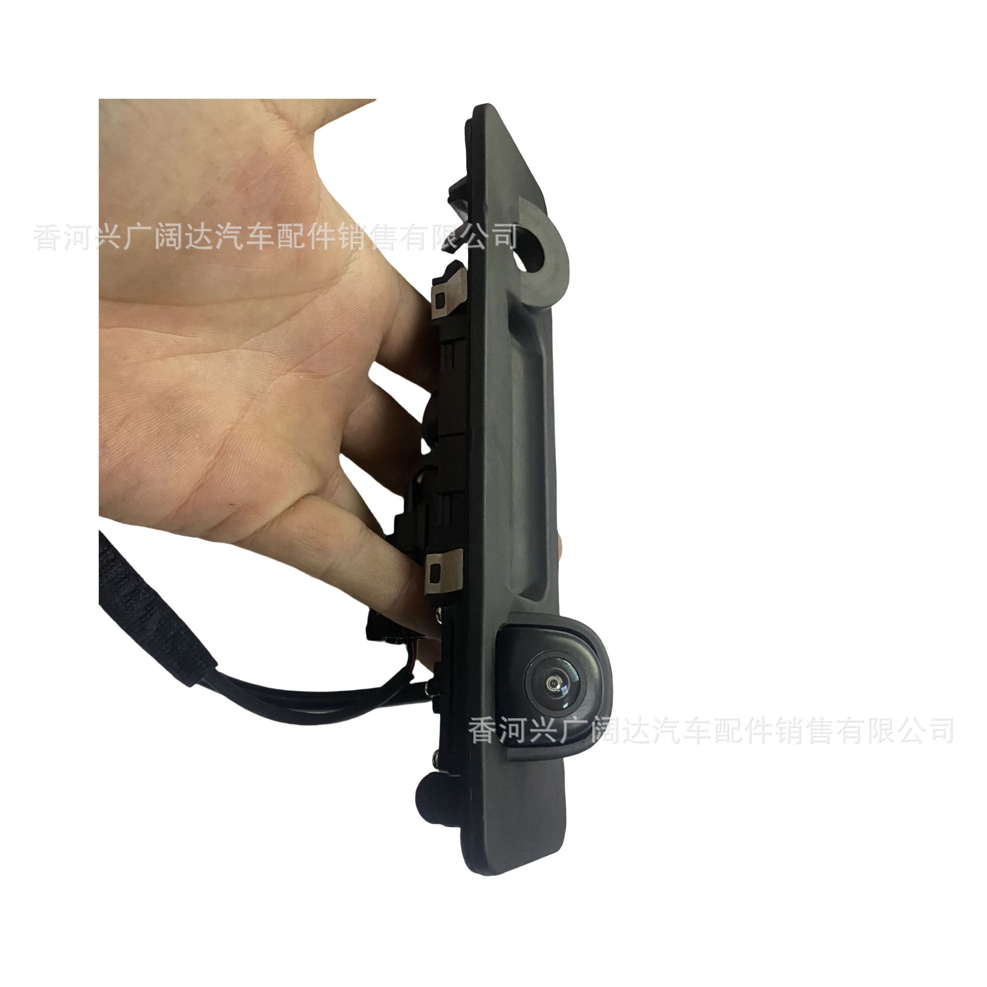 95760-D4501 is suitable for the reversing camera of Hyundai Kia vehicles. 95760D4501 Item Picture