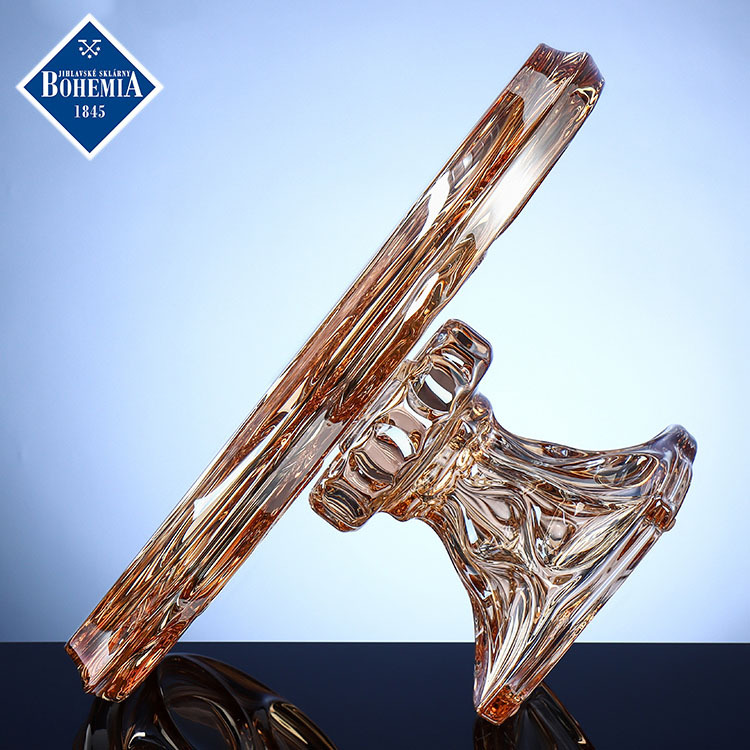 Czech imported amber crystal fruit platter with base, Nordic-style living room reception fruit basin, home decoration art Application Scenario