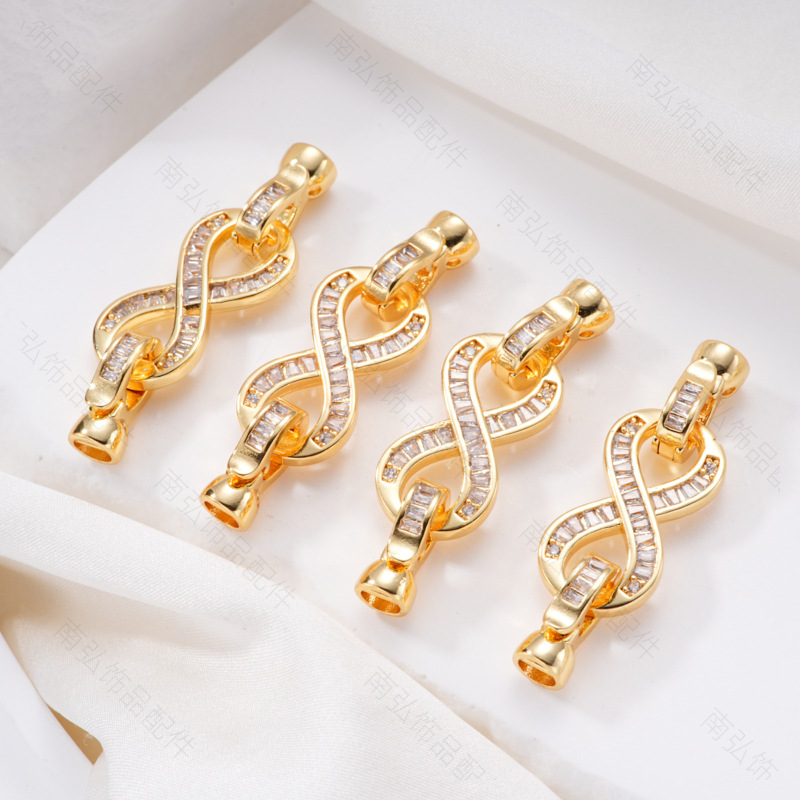 Zhuji pearl necklace, 8-shaped clasp, end clasp, connecting clasp, parent-child clasp, sweater chain clasp, DIY accessories, zircon flower Application Scenario