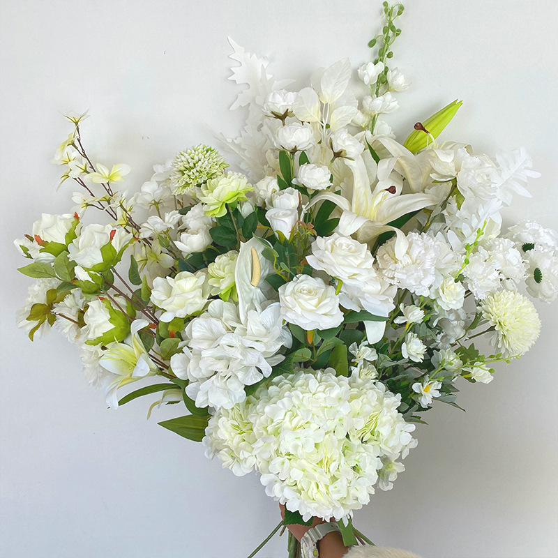 Blue and white artificial flower materials for wedding hall decoration props, artificial flowers for living rooms and dining rooms, and wholesale of Ins-style flower arrangements Specification image