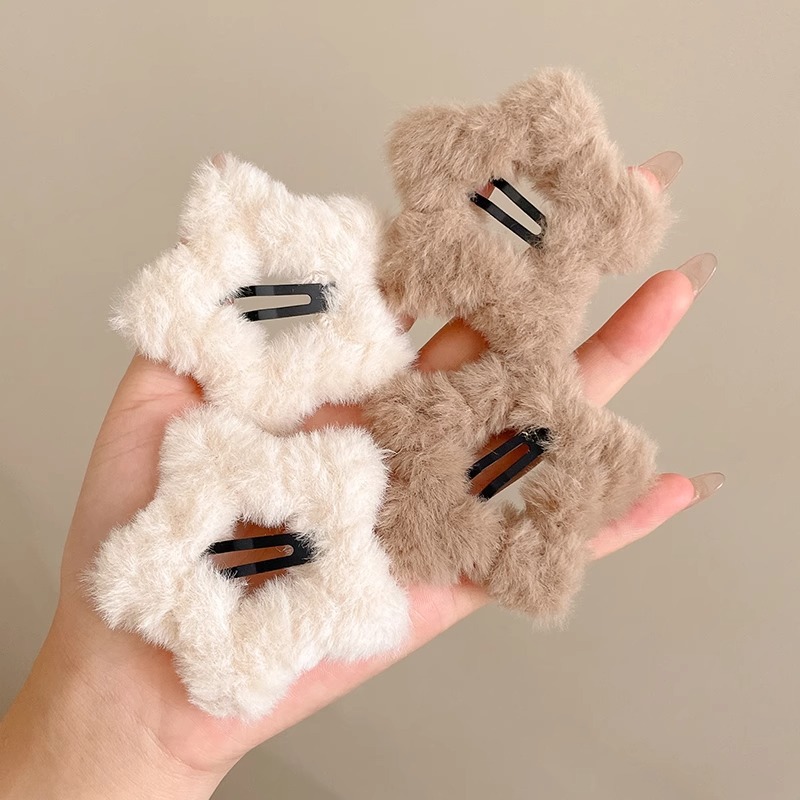 Autumn and winter plush five-pointed star hair clips, cute bangs, side clips, 2023 new bb hair clips, children's style hair clips Specification image