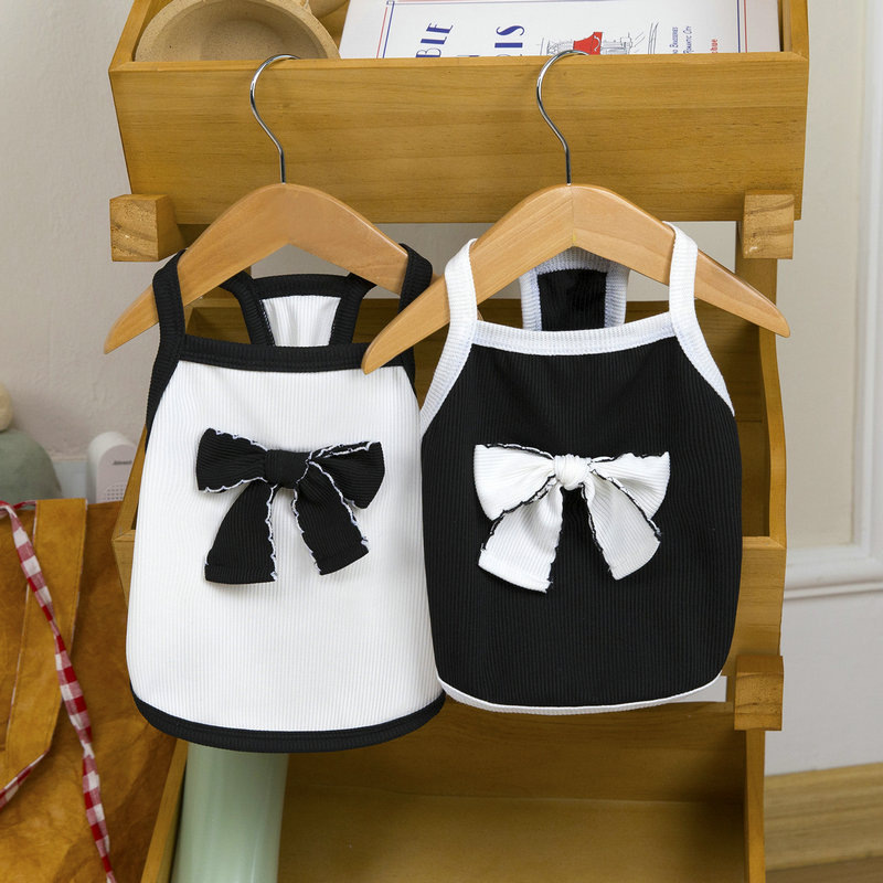 宠物衣服/宠物猫狗衣服/宠物服装/宠物狗狗衣服/狗狗衣服白底实物图