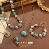 A fashionable French versatile turquoise necklace for ladies, exuding a sense of high-end retro single-layer fashion and elegance details Picture