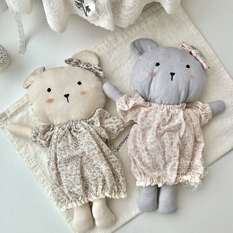 Korean version of ins fabric floral dress, rabbit doll, children's soothing doll, cute cotton and linen bedside decoration item Application Scenario