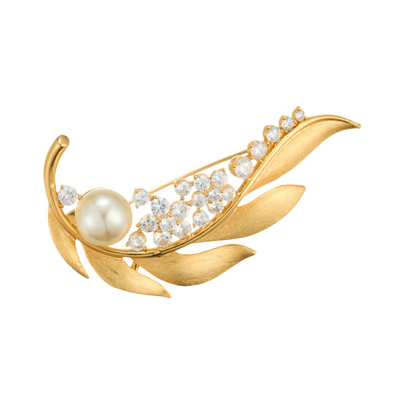 Original design, retro and high-end, gold brushed leaf brooch, copper alloy, real gold electroplated and zirconium-inlaid exquisite brooch Item Picture