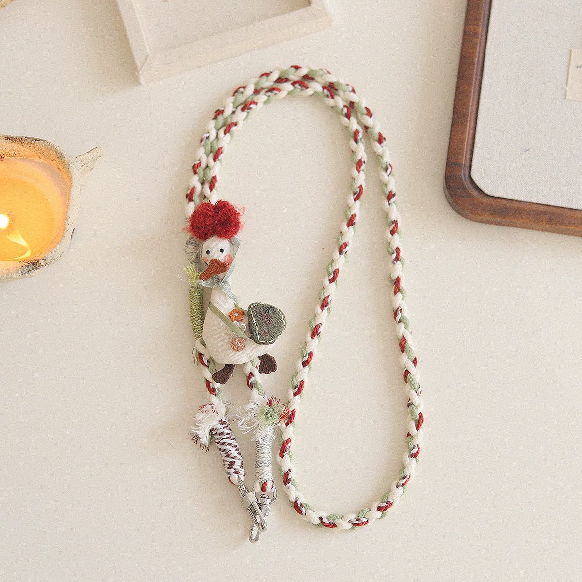 In the Spring Festival of 2026, there are cute and fun mobile phones, crossbody chain bows, big goose forest necklaces, shoulder straps, hand-carry lanyard Specification image