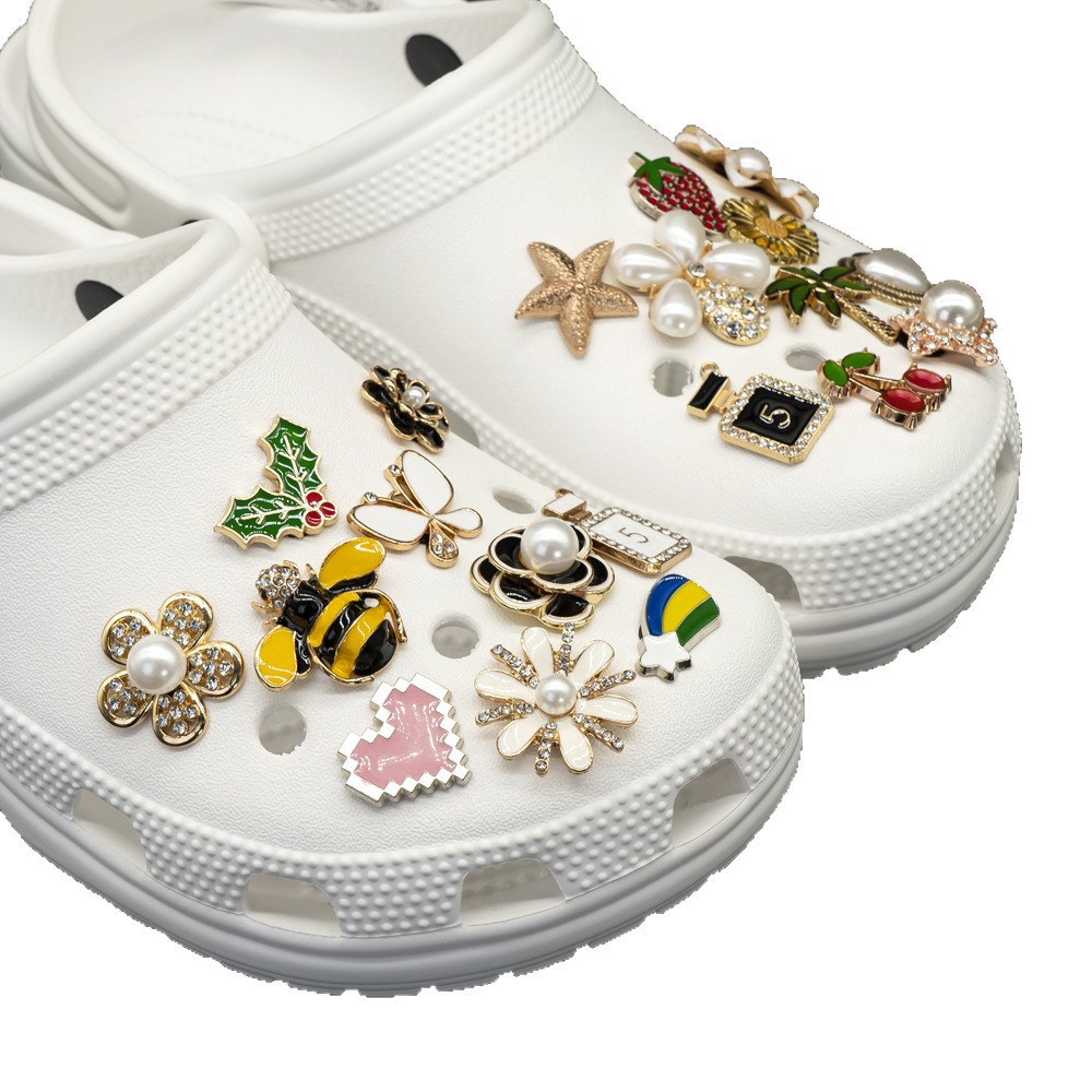 脚背链/水晶脚链/红绳脚链/水晶珠脚链/脚链白底实物图