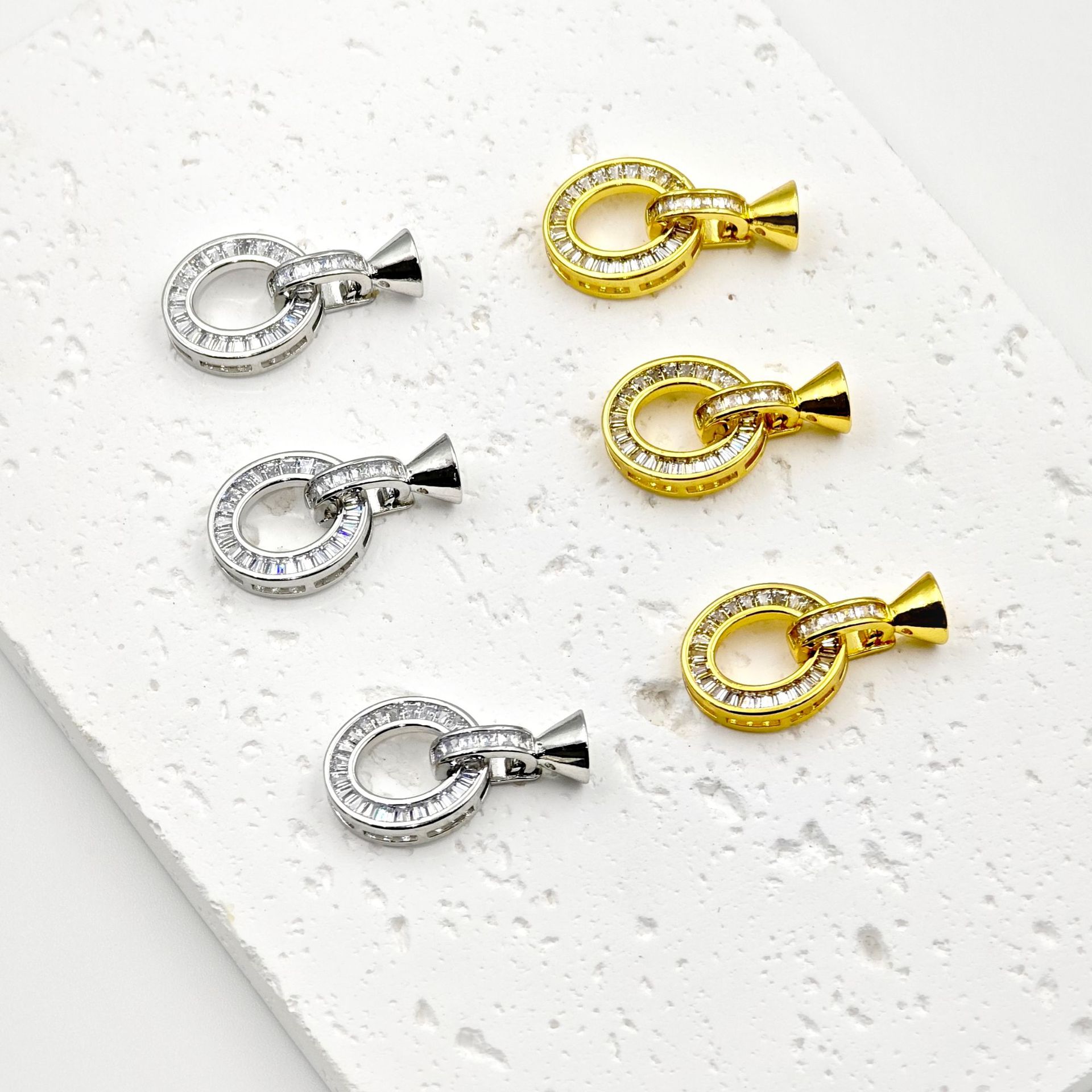 Pearl buckle head plated with 18K real gold, diy necklace buckle, bracelet, connecting buckle, ending buckle, OT buckle, handcrafted universal buckle Item Picture