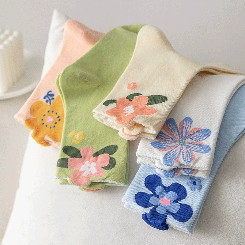 袜子女彩色郁金香花朵花卉中筒袜彩色花卉日系可爱风学院风学生袜