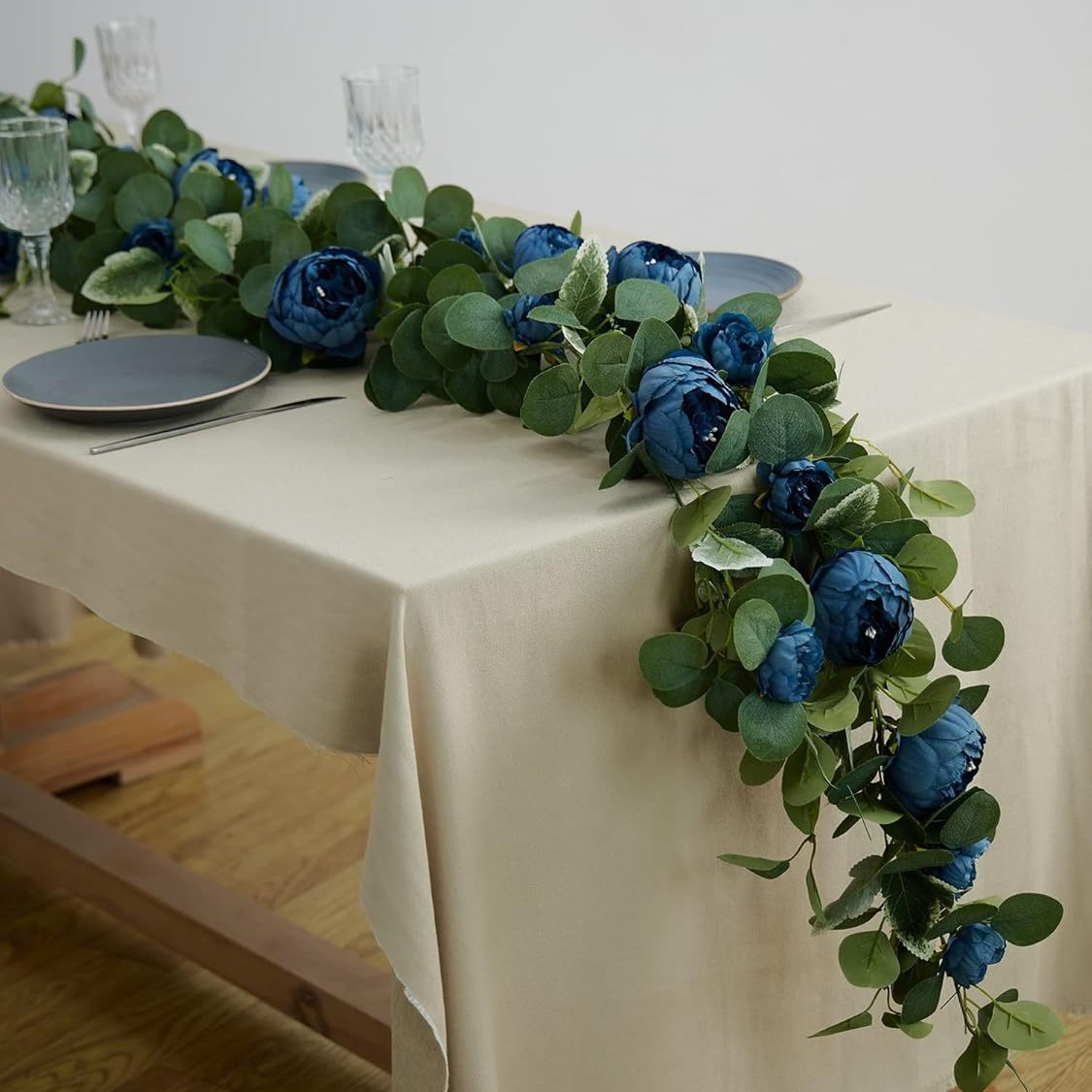 亚马逊爆款仿真花玫瑰藤条适合家居户外装饰节庆场景布置婚庆绿植产品图