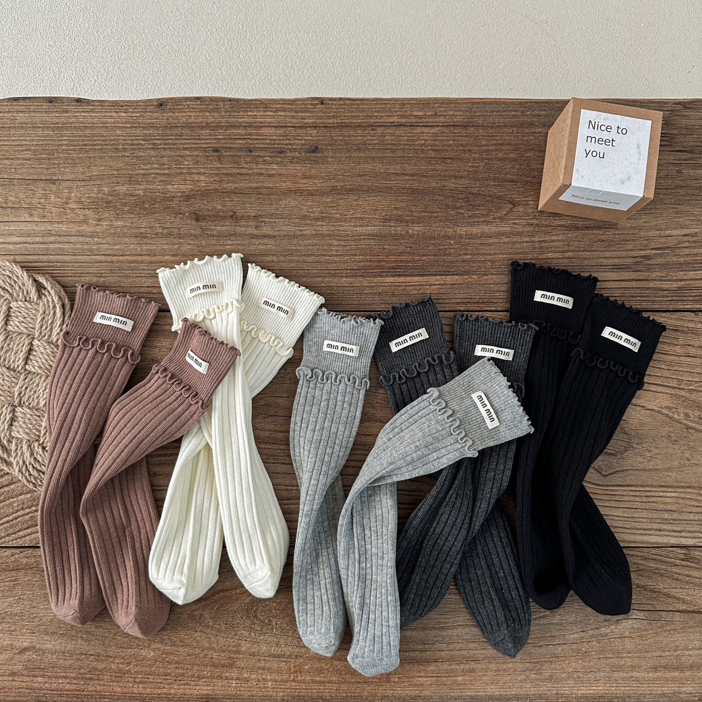 Children's Socks 2025 Autumn/Winter New mid-calf socks for girls, Korean-style double black fungus edge cloth label socks, baby pile socks details Picture