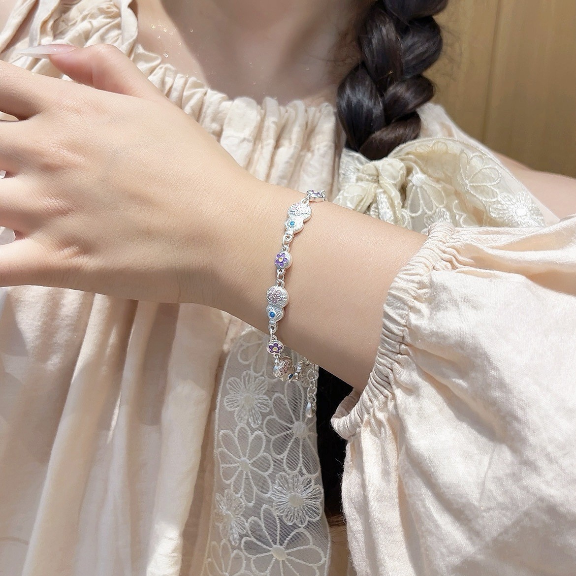 In 2025, a new style of traditional Chinese trend enamel gourd-shaped butterfly clasp hanging lucky bag bracelet with ethnic style and copper plated with Miao silver Application Scenario