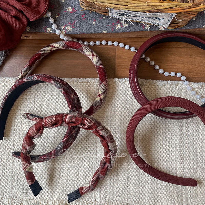 New Angolan red checkered hair band, handcrafted fabric, high-elasticity girl bun hair band, high top of the head hair band for girls Specification image