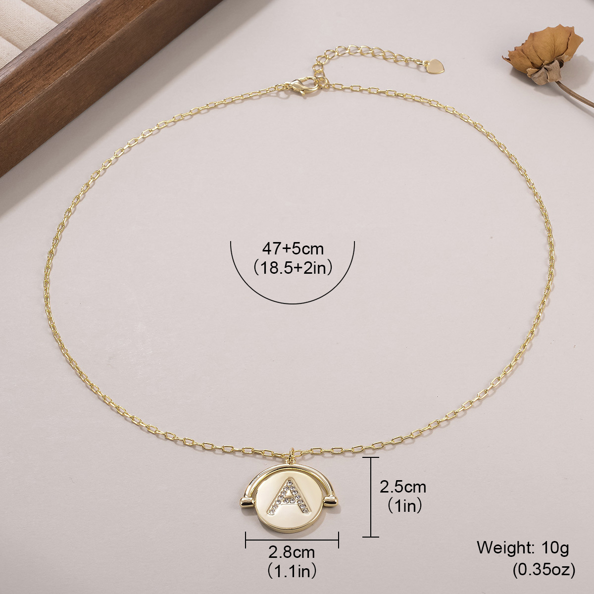 European and American letter fashion pendant, niche round English collarbone chain, versatile for women, light luxury, diamond-encrusted, personalized factory wholesale Application Scenario