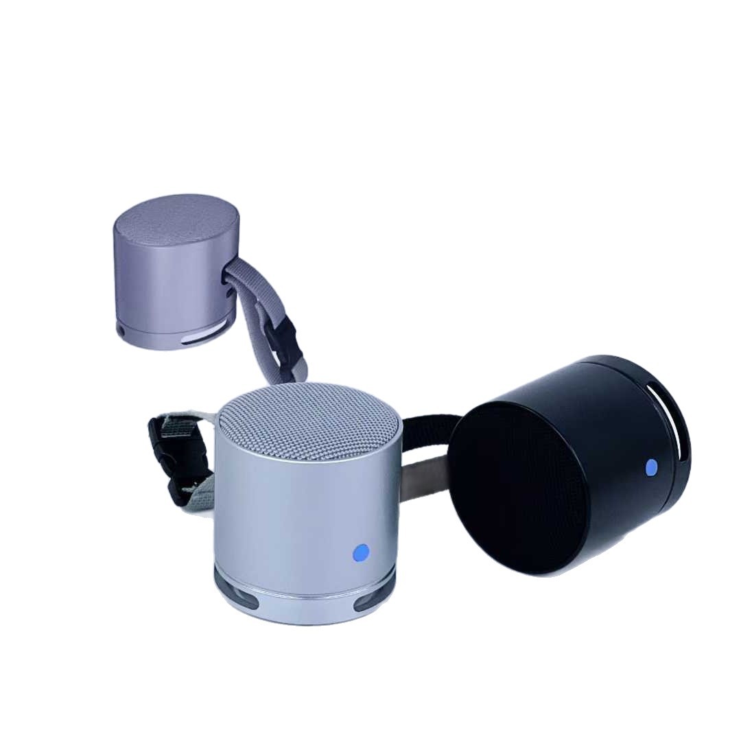 The new cross-border EWA Sound for Love EWA A168 outdoor portable Bluetooth speaker metal speaker is mini and portable Item Picture