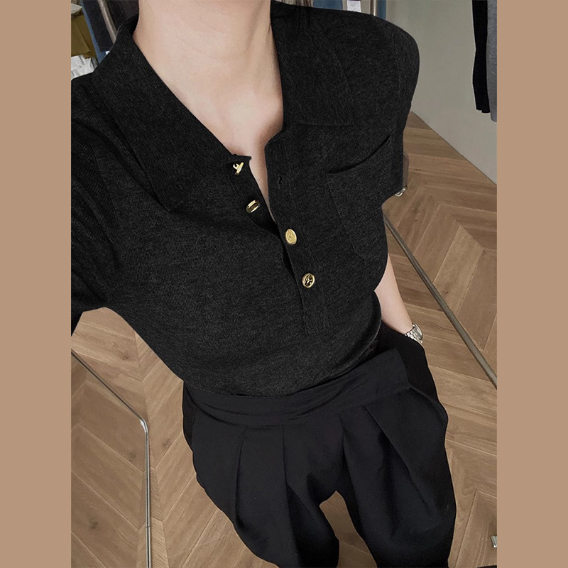 毛衣/女装/外套库存/牛仔服/女针织衫白底实物图