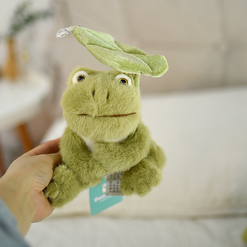 "Duoai Genuine soft and cute frog plush toy bow tie Little frog doll Home desktop decoration Healing little ornaments. Application Scenario