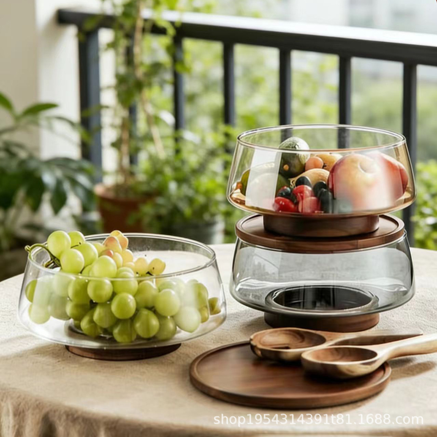 High-legged fruit bowl, living room coffee table, glass cold dish and fruit plate, acacia wood lid with fork, spoon and tongs, salad bowl, transparent box Specification image