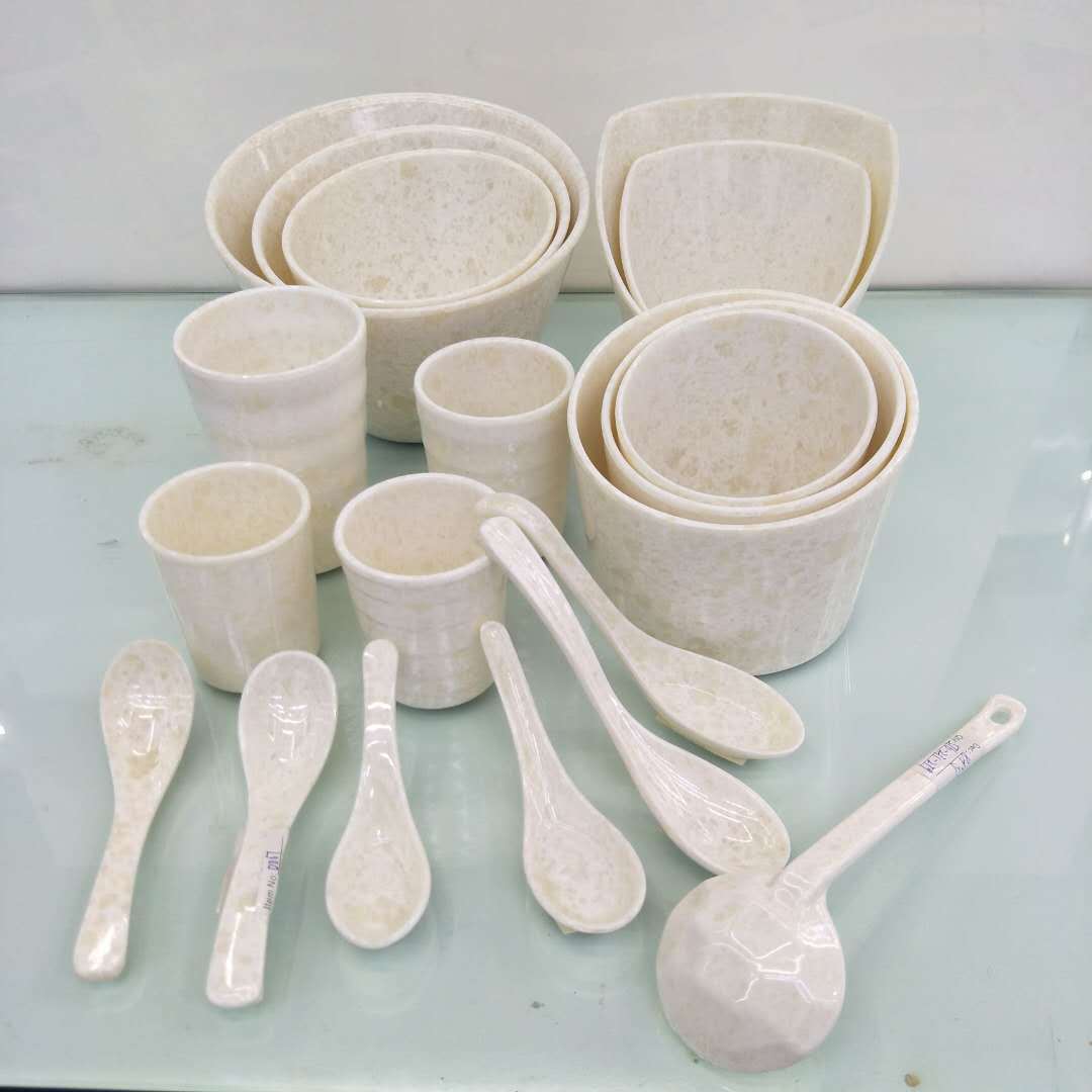 Melamine tableware, small spoons, water cups, tea cups, salad bowls, imitation porcelain spoons, short and long handles full figure