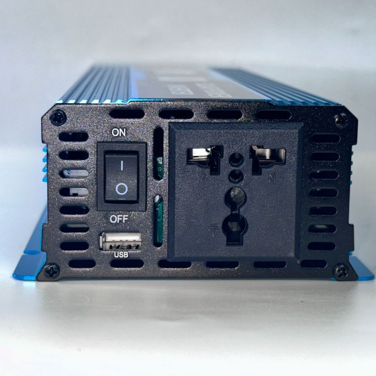 跨境修正波数显逆变器600-2600W车载逆变器12V/24V转110v/220v细节图