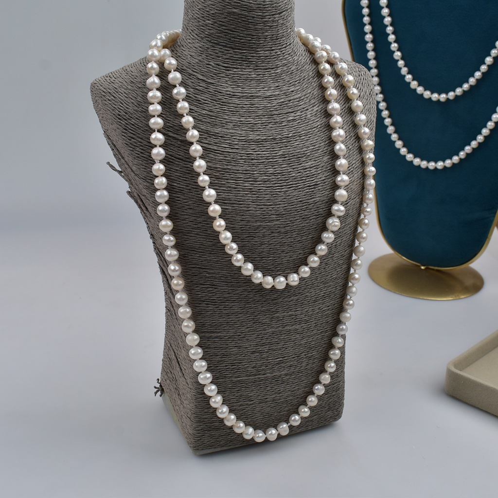 Long sweater chain cheongsam knot pearl necklace sweater chain natural freshwater pearl necklace elegant and simple style Specification image