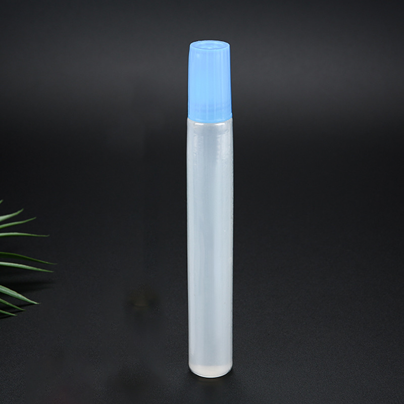 Tianya fabricante personalizado nuevo PE líquido pegamento botella de agua suministros de papelería estudiantil tubo de pegamento stick botella vacía Application Scenario