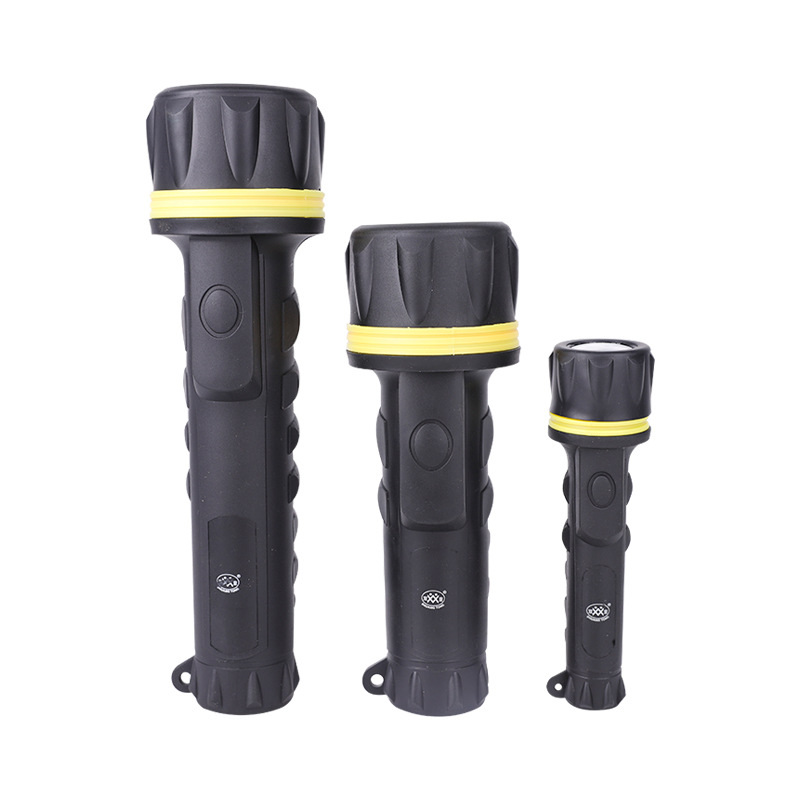 1号电池橡胶塑料强光手电筒防水7led户外手电应急照明手电筒白底实物图