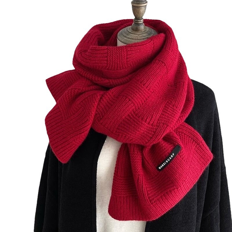 One-piece delivery of Christmas and New Year red new style scarves for women, winter Korean style, versatile, warm, thickened knitted woolen, gift-giving, checkered scarves, wholesale from street stalls Item Picture