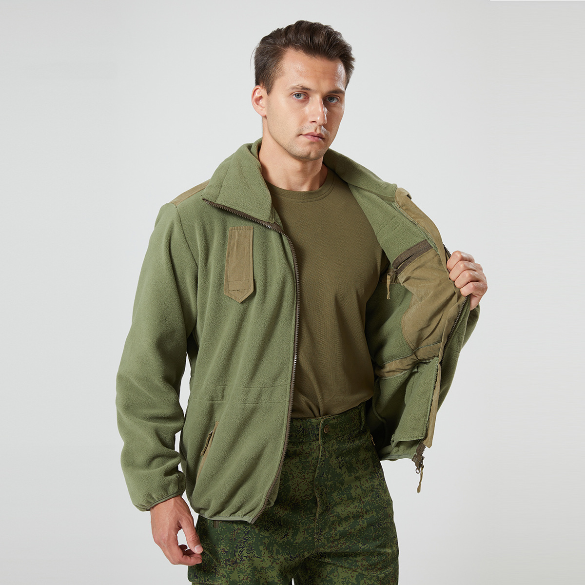 Yitu Men's tactical fleece fleece Jacket TAD Outdoor Sports windproof and warm fleece Jacket Skiing thickened fleece Application Scenario