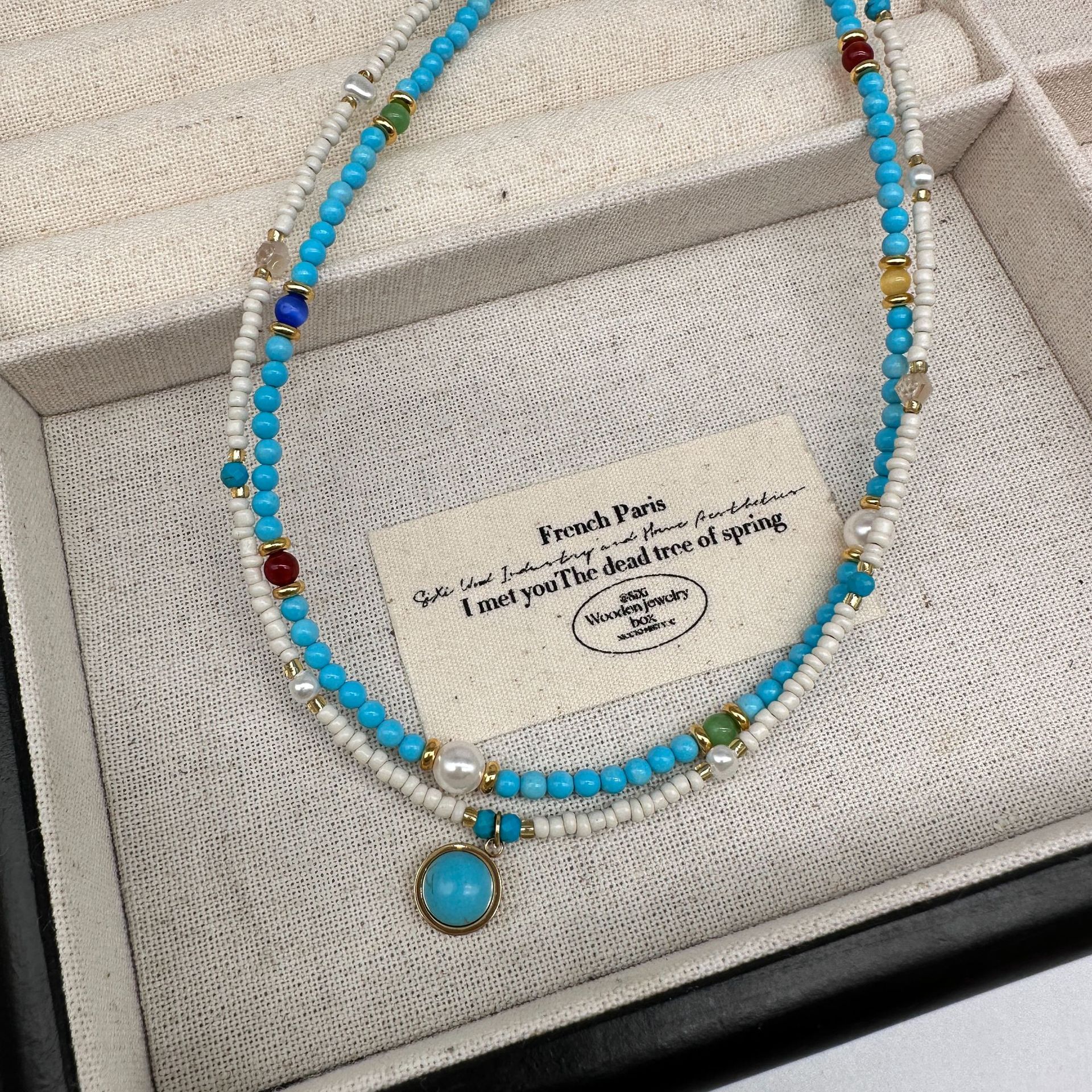 Natural stone turquoise beaded necklace, niche design, high-end collarbone chain, new Chinese style, fresh and delicate handcrafted necklace for women Application Scenario