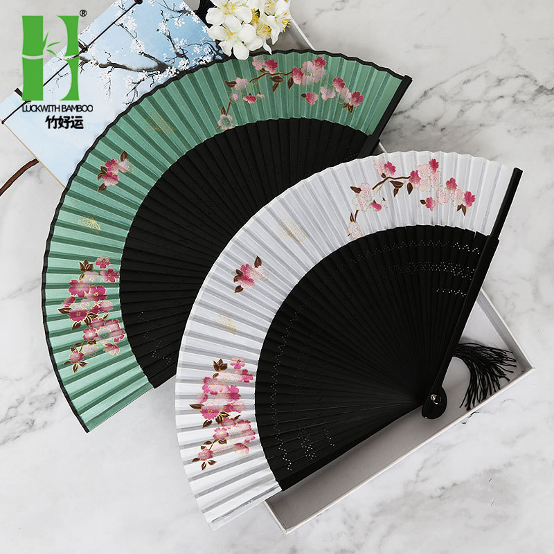 檀木工艺折扇女夏季中国风扇子折叠扇