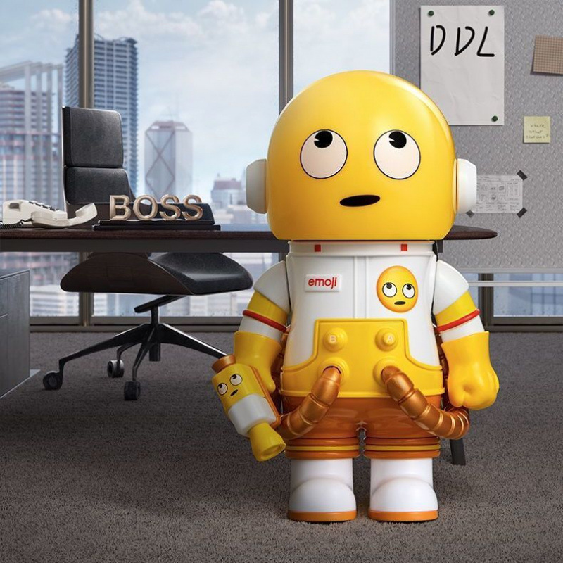 POPMART MEGA Jasmine Fourth Generation Molly 100% Anniversary Series Blind Box Gift Figurine Ornament Specification image