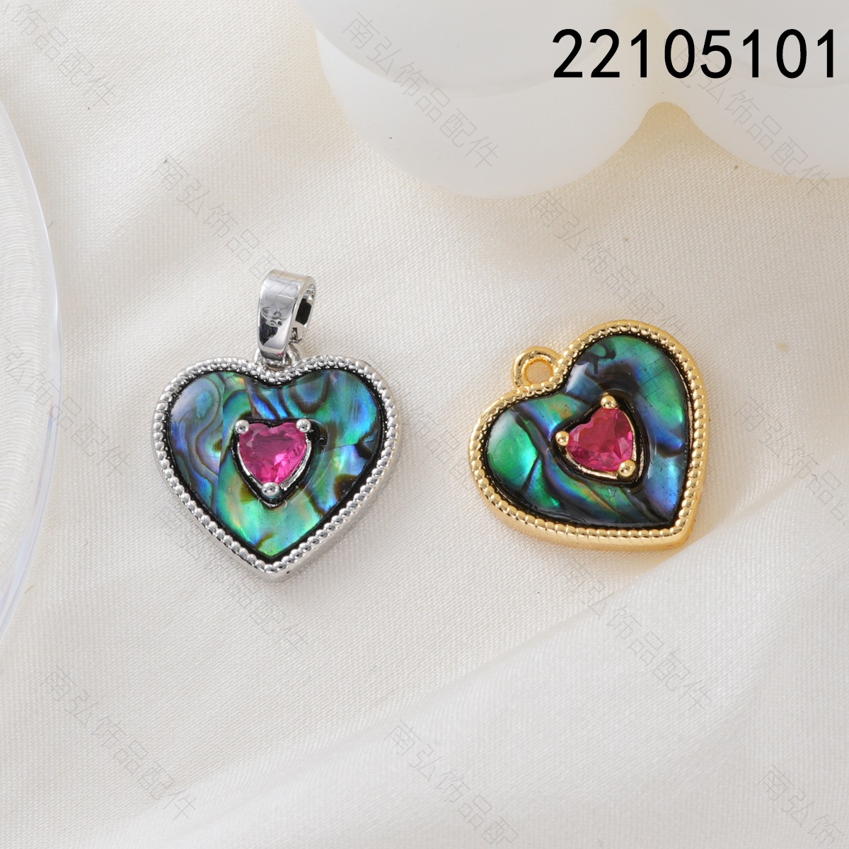 Copper-plated 18k gold color retention, zirconium-inlaid abalone, shell heart, oil-dripping pendant, bracelet, necklace clasp, DIY accessory