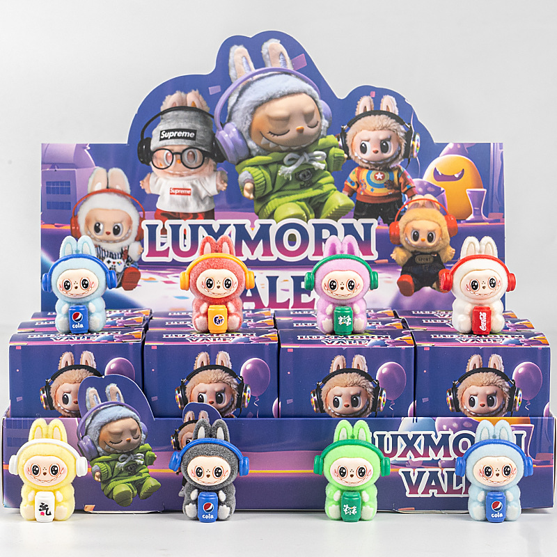 爆款耳机植绒摆件儿童玩具批发潮玩公仔盲袋盲盒