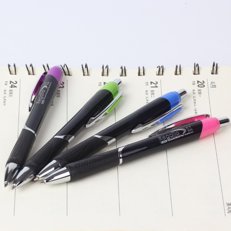 Black rod metal pen clip ballpoint pen, plastic ballpoint pen wholesale, foreign trade 5562 ballpoint pen factory direct supply Specification drawing