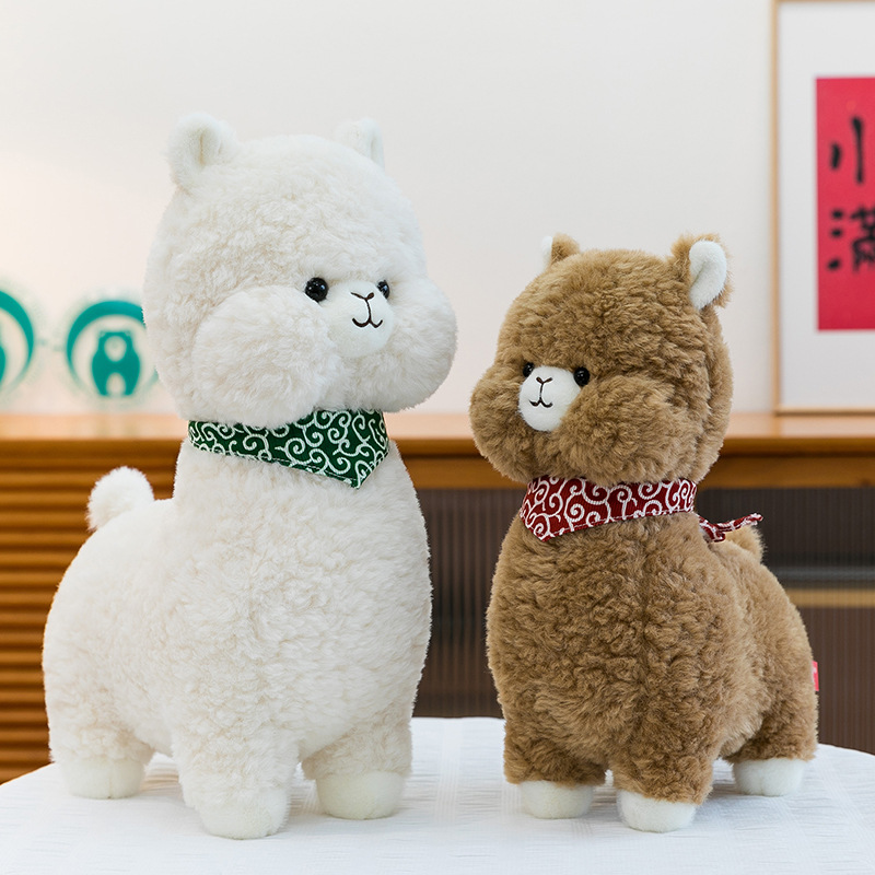 Cute and adorable camel fur toys, children's birthday gifts, scarves, alpaca sleeping cushions, wholesale home decorations
