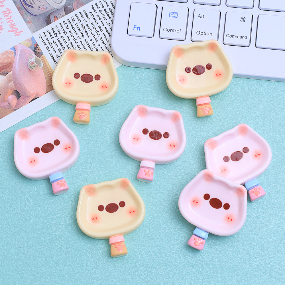 小熊手柄盘子卡通diy饰品配件创意洞洞鞋扣材料奶油胶树脂小配件细节图