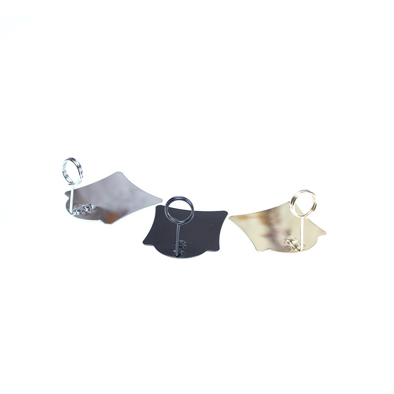 Bread and cake baking price tag holder, price tag, fruit store commodity price tag, metal POP advertising holder, baking counter price tag support stand, fresh fruit store special offer sign bracket, pastry counter price tag display support Specification image