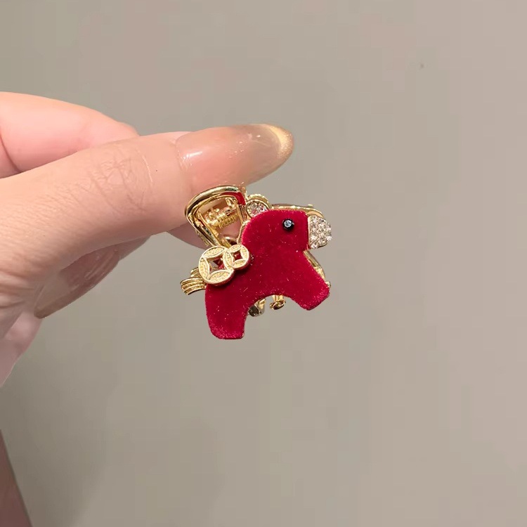 New high-end small hairpin side bangs with red velvet for the zodiac year details Picture