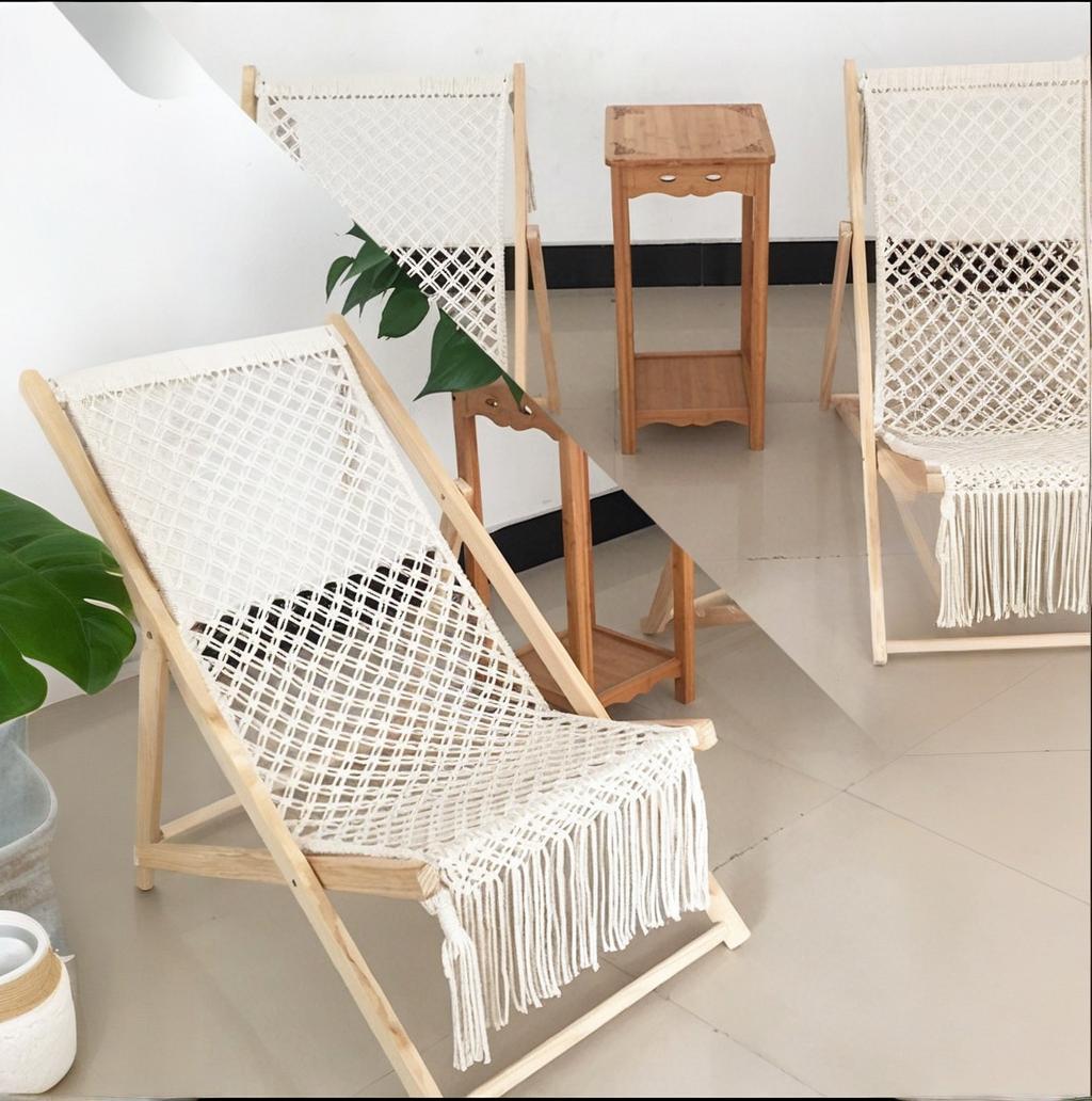 Solid wood beach chair, outdoor camping folding chair, hand-woven cotton rope detachable, living room midday rest tassel lounge chair Application Scenario