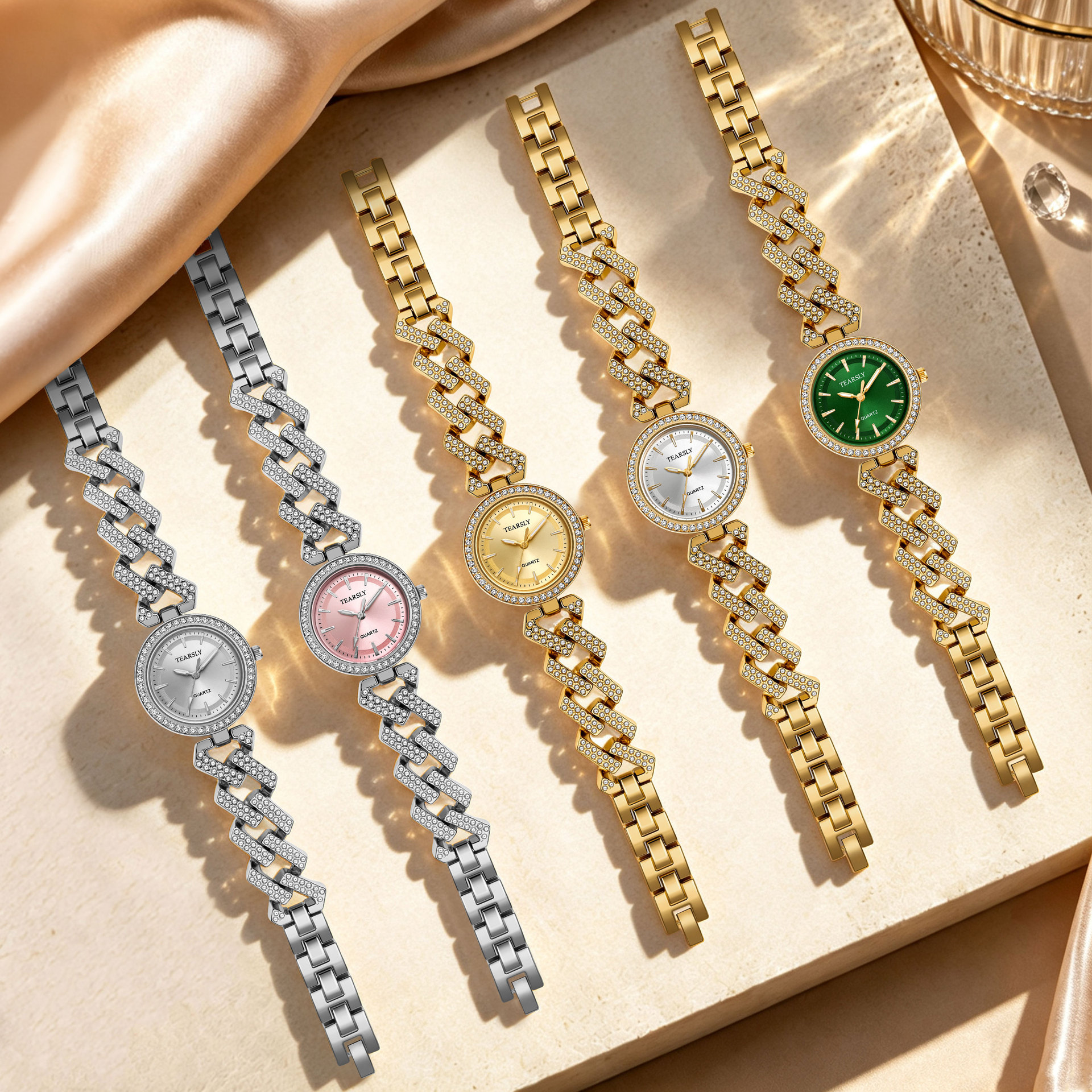 Cross-border bestseller, full-diamond round women's watch, new Cuban chain quartz watch, luminous watch, women's wholesale customization Specification image