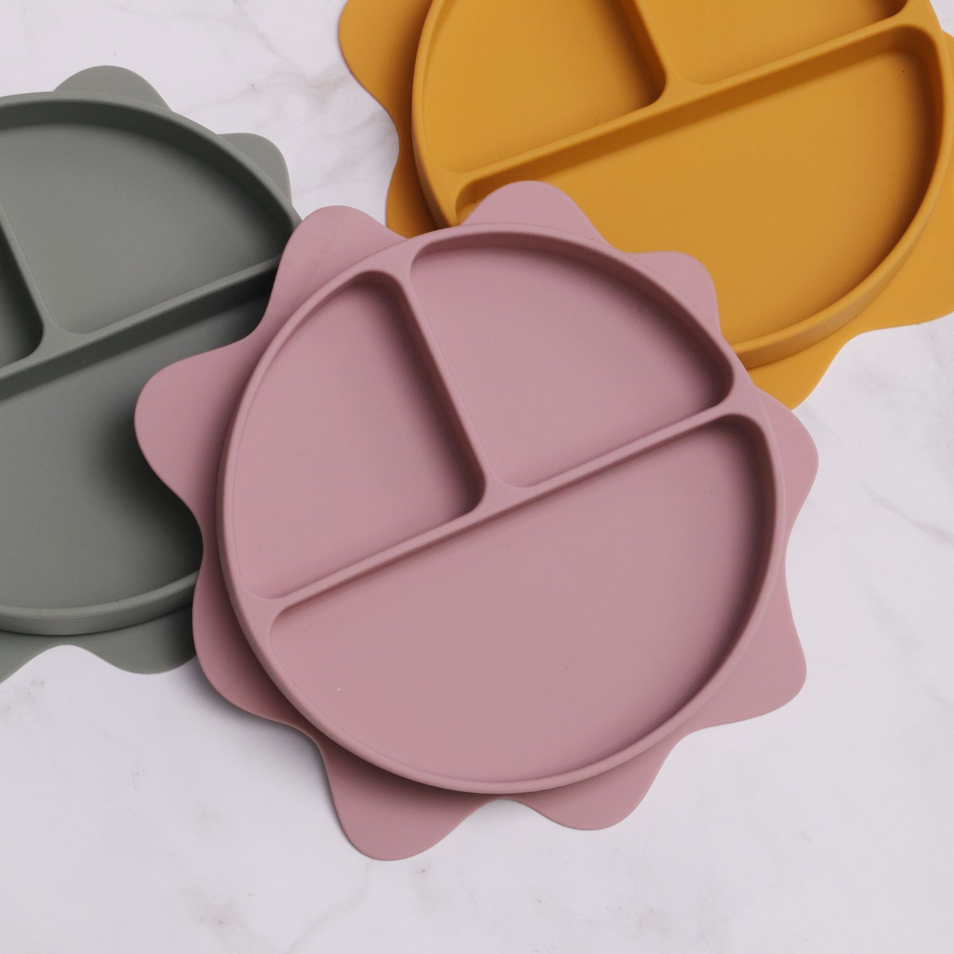 食品级防滑幼儿喂食套装硅胶餐盘不含BPA分体硅胶婴儿太阳餐盘详情图1