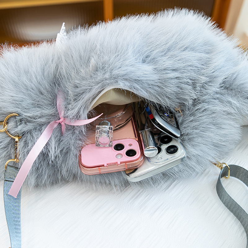 Simulated plush cat backpack doll, cute cat backpack doll, plush toy doll, girls' children's gift Application Scenario