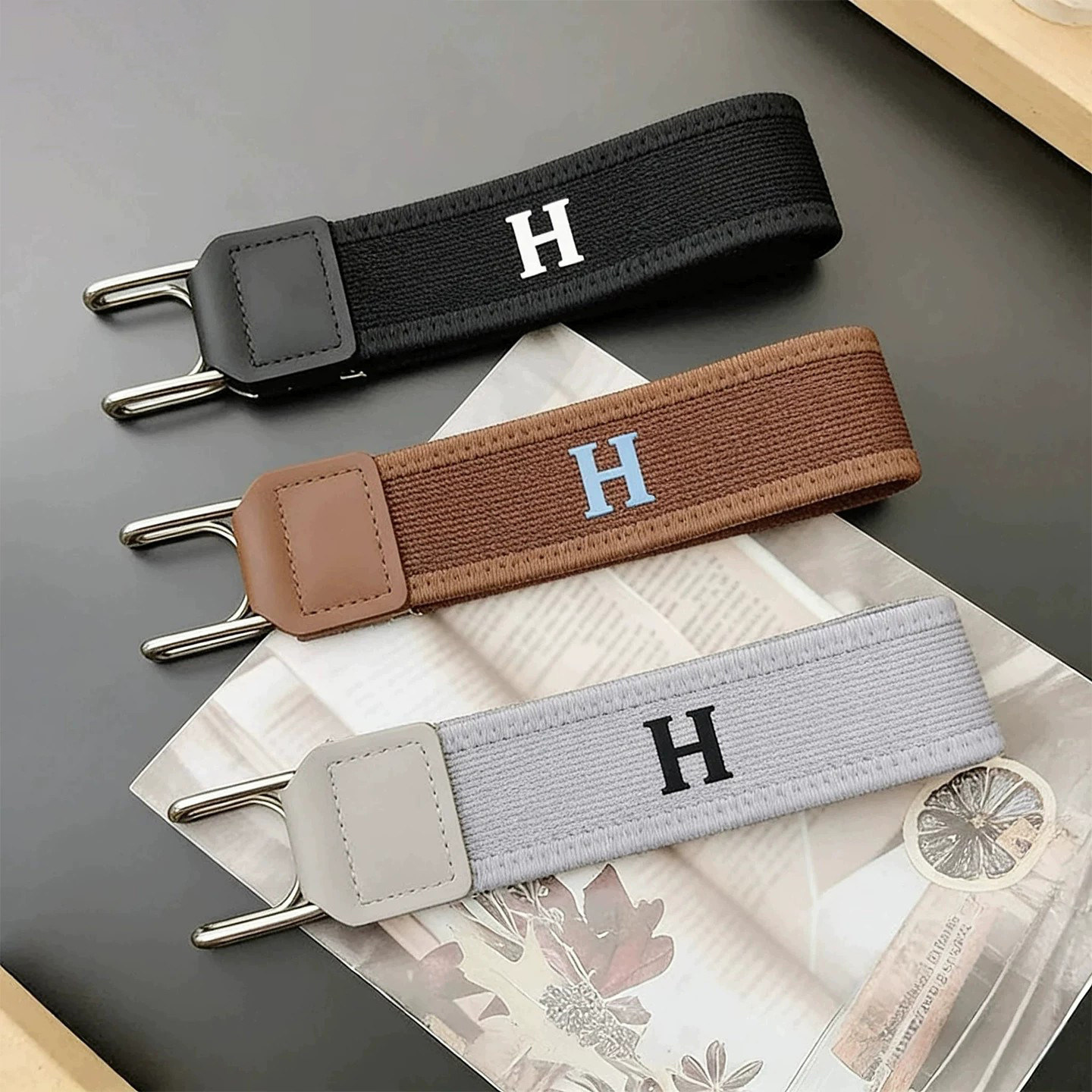 三色字母H钥匙扣亚克力挂件金属挂钩时尚钥匙圈配件休闲创意礼品
