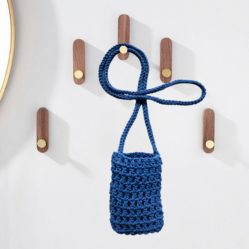 Knitted mobile phone bag, ins portable and popular hand-woven cotton rope crossbody bag, versatile in summer, single-shoulder mesh pocket details Picture